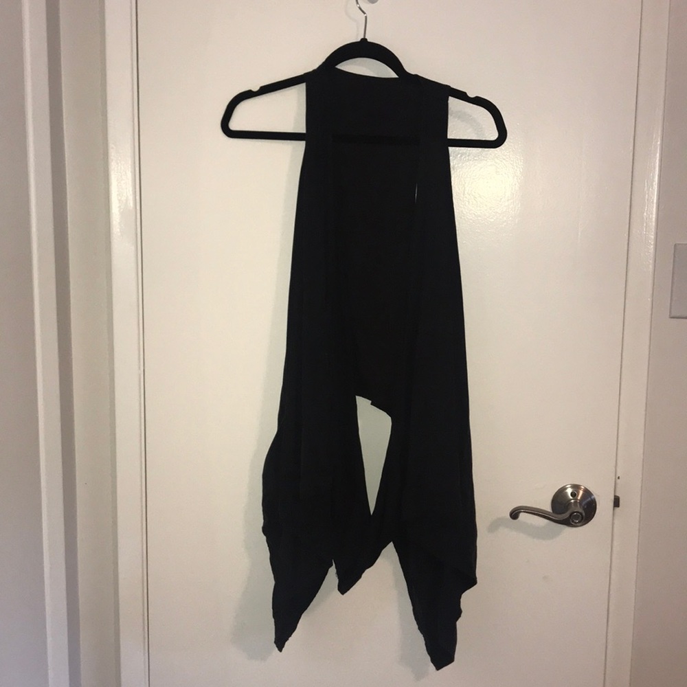 Lululemon connected fashion vest